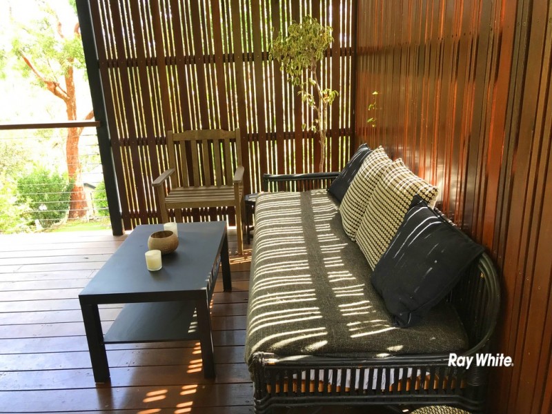 18 Simpson Road, Bundeena NSW 2230