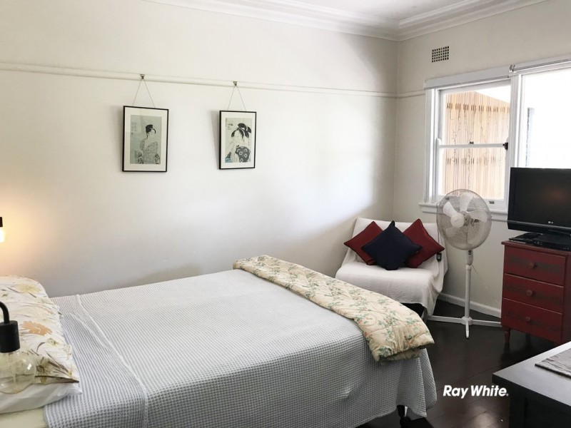 18 Simpson Road, Bundeena NSW 2230