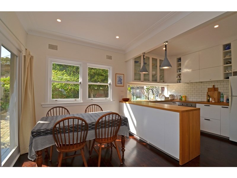 18 Simpson Road, Bundeena NSW 2230