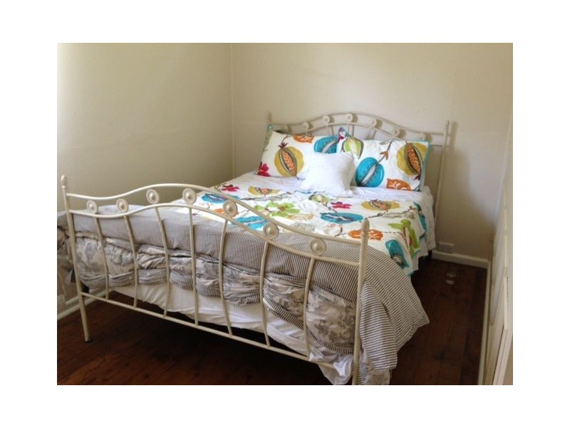 9 Eric Street, Bundeena NSW 2230