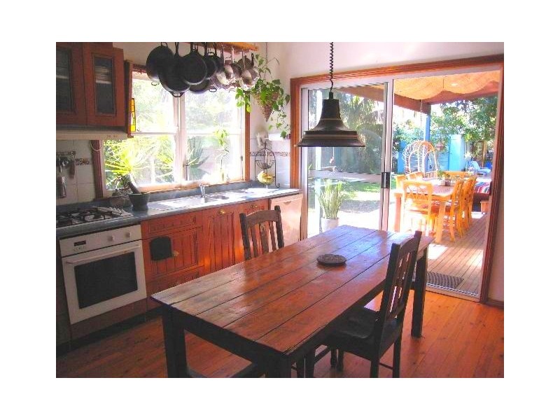 10 Thompson Street, Bundeena NSW 2230