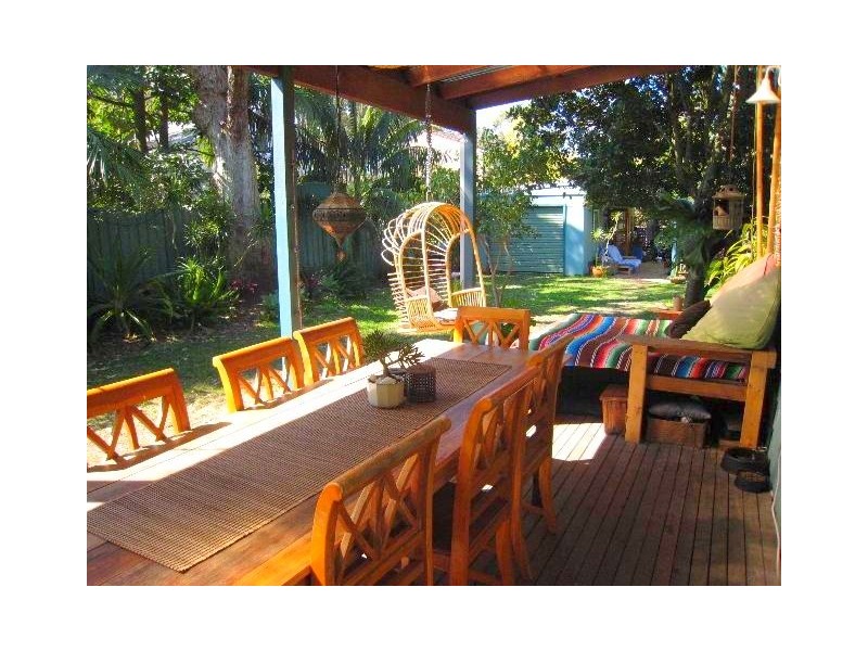 10 Thompson Street, Bundeena NSW 2230