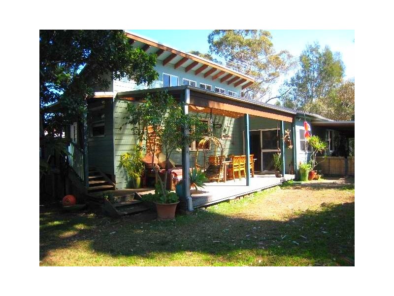 10 Thompson Street, Bundeena NSW 2230
