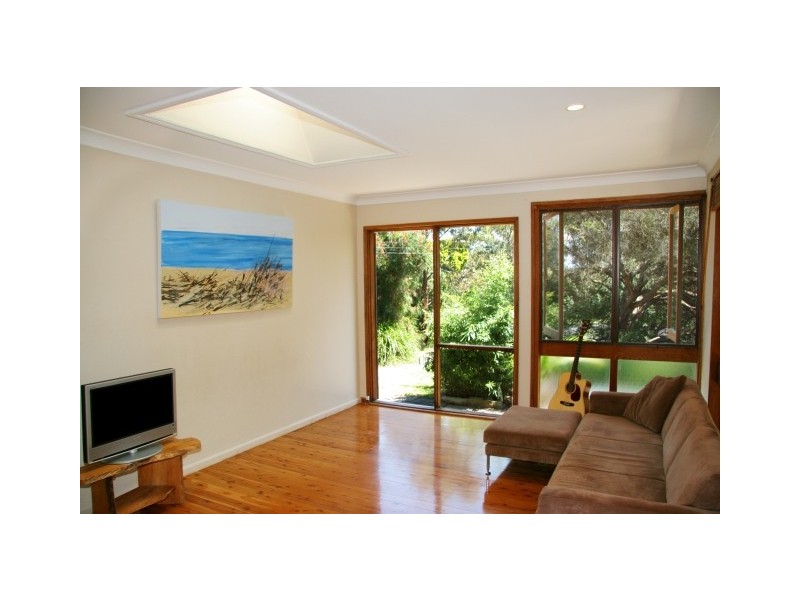 16 Beachcomber Avenue, Bundeena NSW 2230