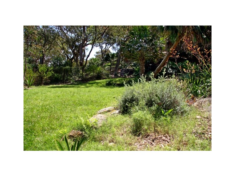 37 Beachcomber Avenue, Bundeena NSW 2230