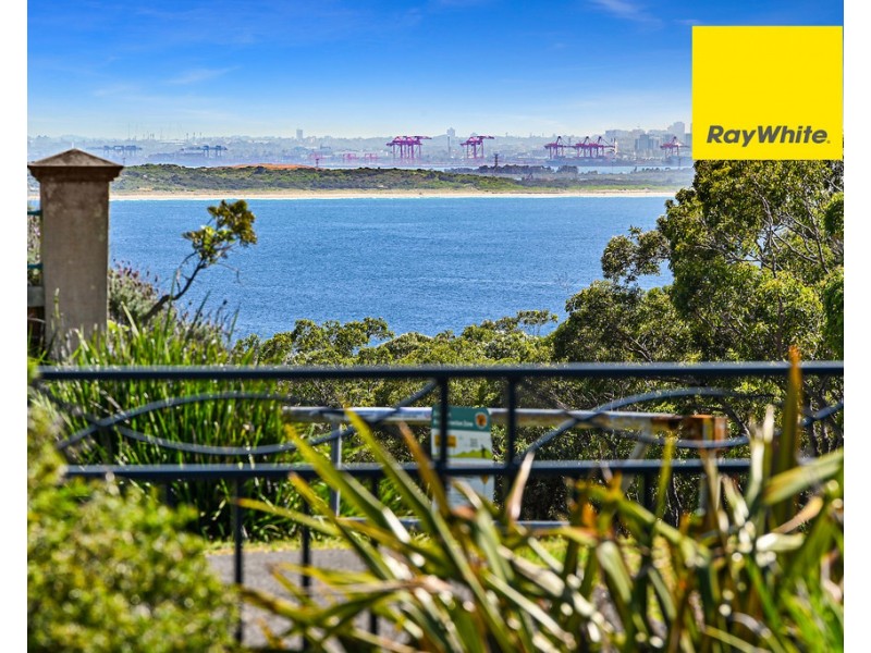 2 Scarborough Street, Bundeena NSW 2230