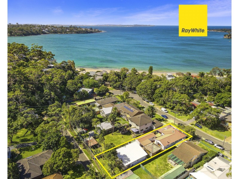 9 Thompson Street, Bundeena NSW 2230