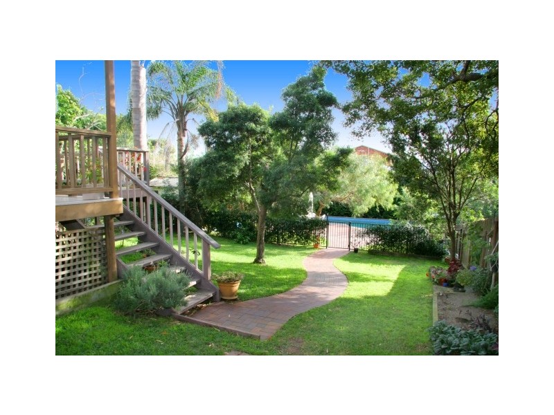 31 Eric Street, Bundeena NSW 2230