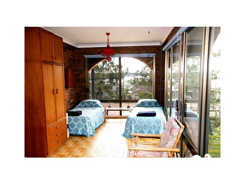 16 Crammond Avenue, Bundeena NSW 2230