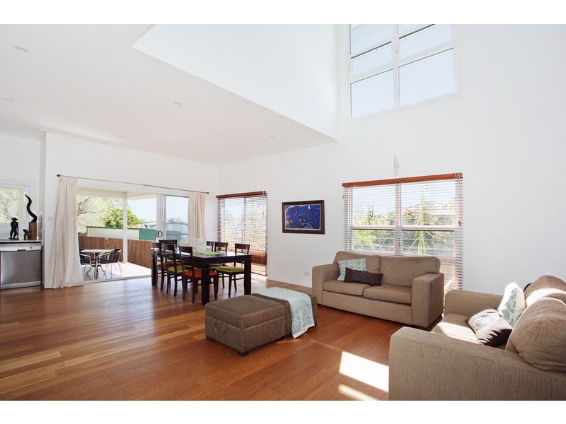 3 Bernie Street, Bundeena NSW 2230