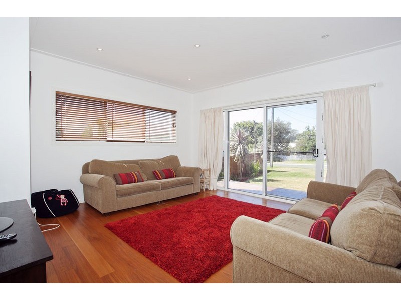 3 Bernie Street, Bundeena NSW 2230