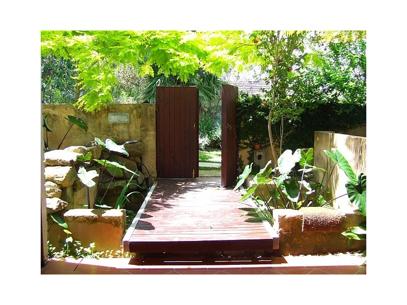 19 Kerr Avenue, Bundeena NSW 2230