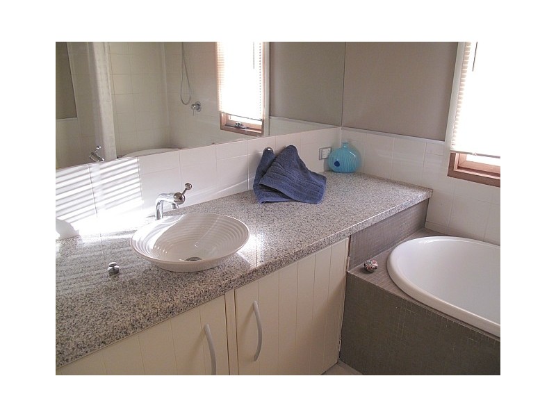 19 Kerr Avenue, Bundeena NSW 2230