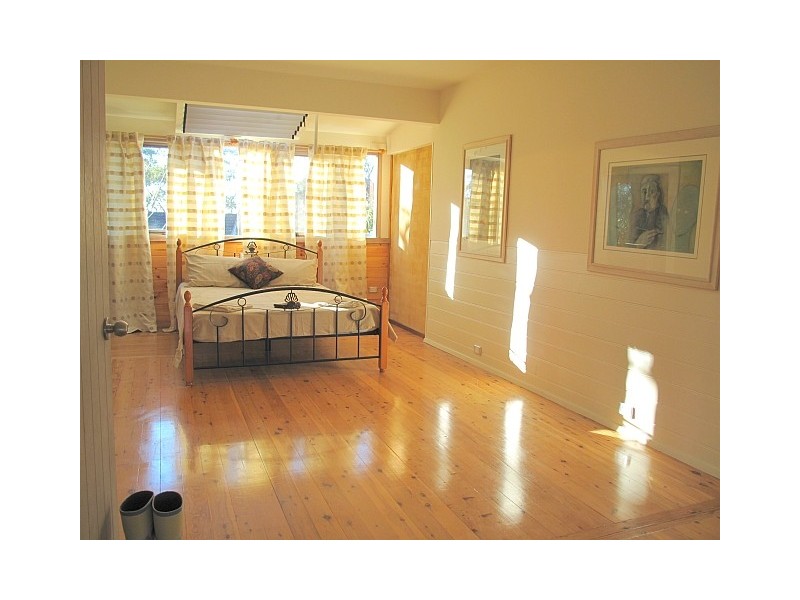 19 Kerr Avenue, Bundeena NSW 2230