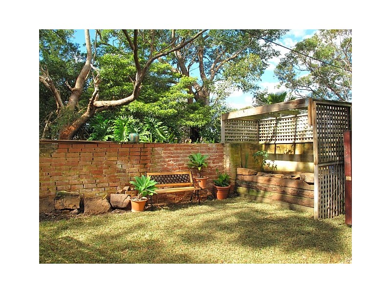 19 Kerr Avenue, Bundeena NSW 2230