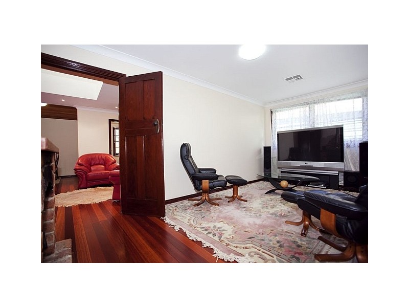 9 Thompson Street, Bundeena NSW 2230