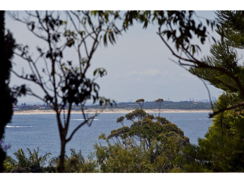 9 Eric Street, Bundeena NSW 2230