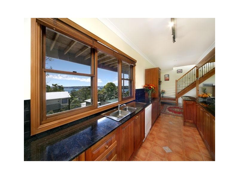 18 Eric Street, Bundeena NSW 2230