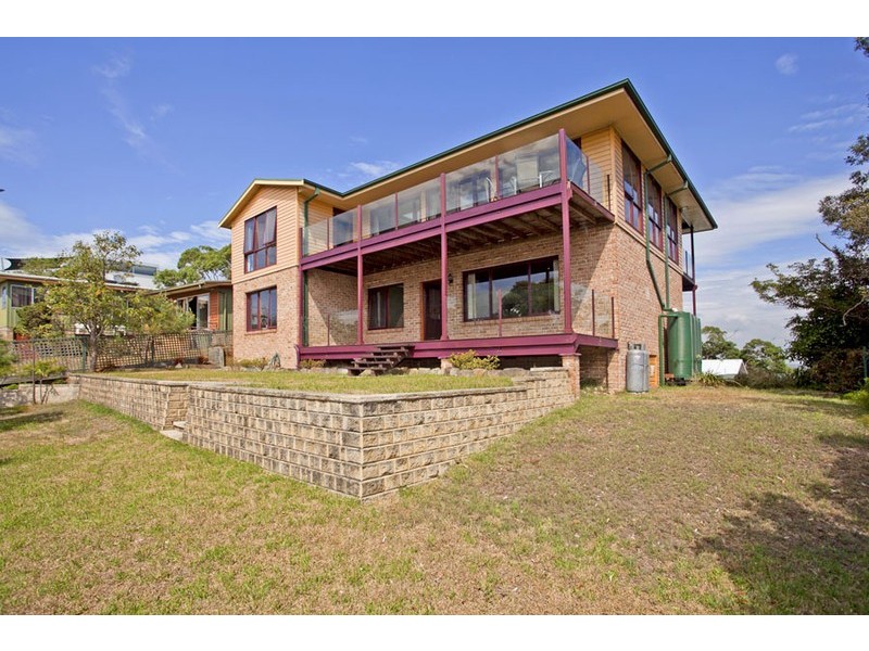 18 Eric Street, Bundeena NSW 2230