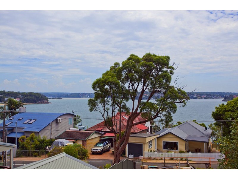 27 Loftus Street, Bundeena NSW 2230