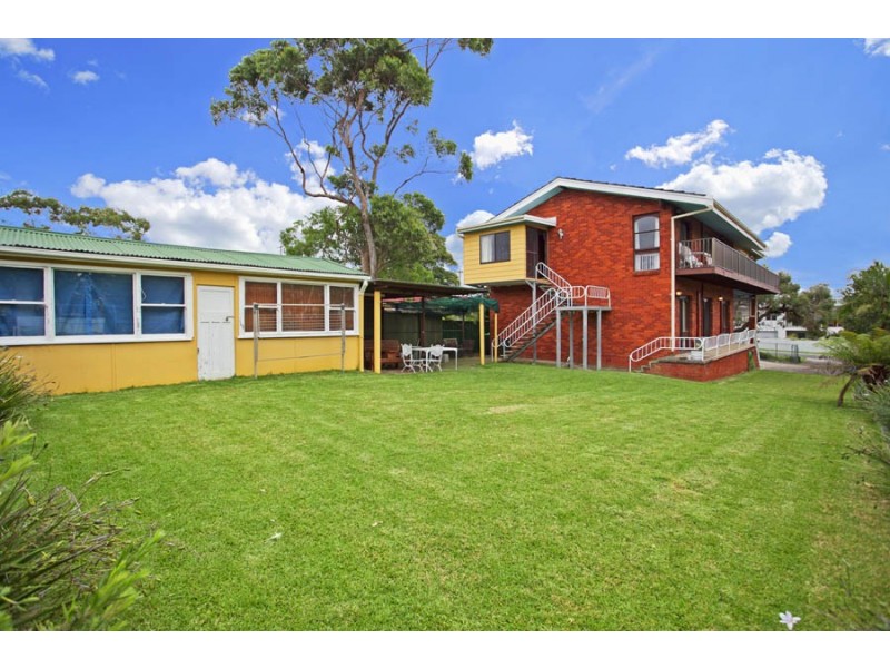14 Bernie Street, Bundeena NSW 2230