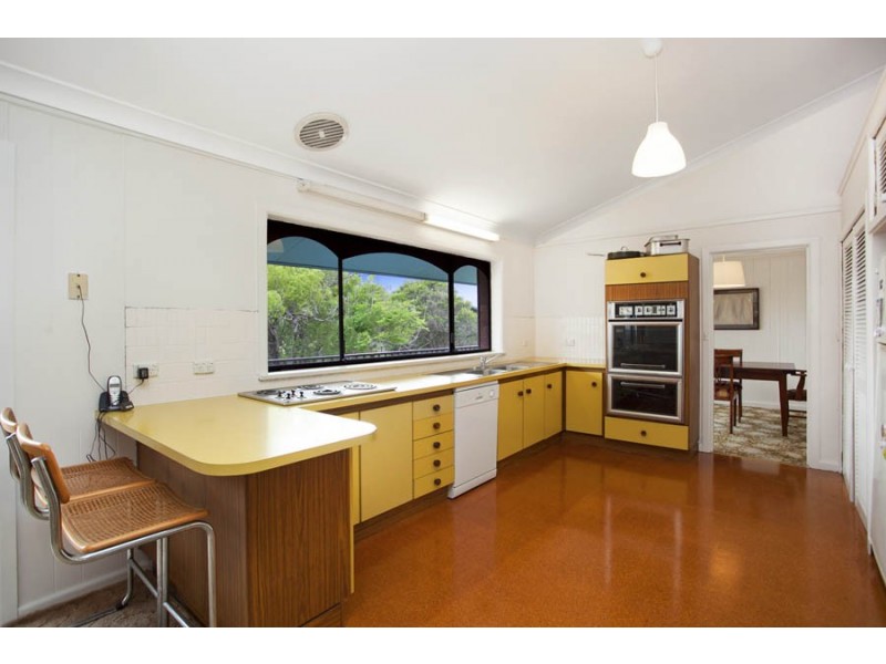 14 Bernie Street, Bundeena NSW 2230