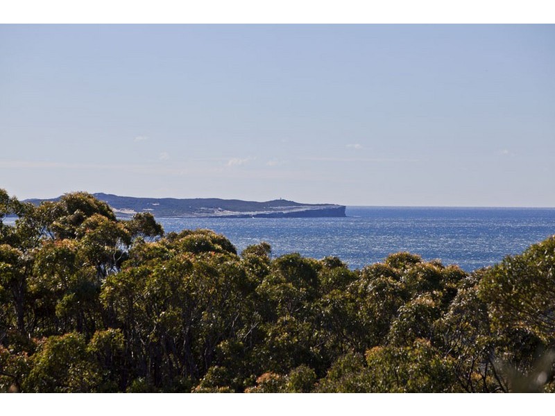 100 Eric Street, Bundeena NSW 2230