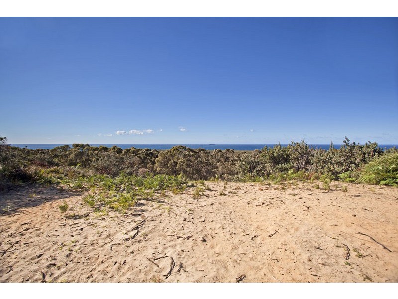 100 Eric Street, Bundeena NSW 2230