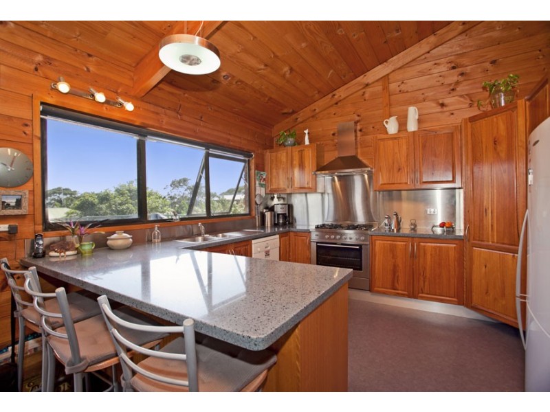 11a Scarborough Street, Bundeena NSW 2230