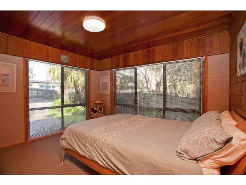 11a Scarborough Street, Bundeena NSW 2230