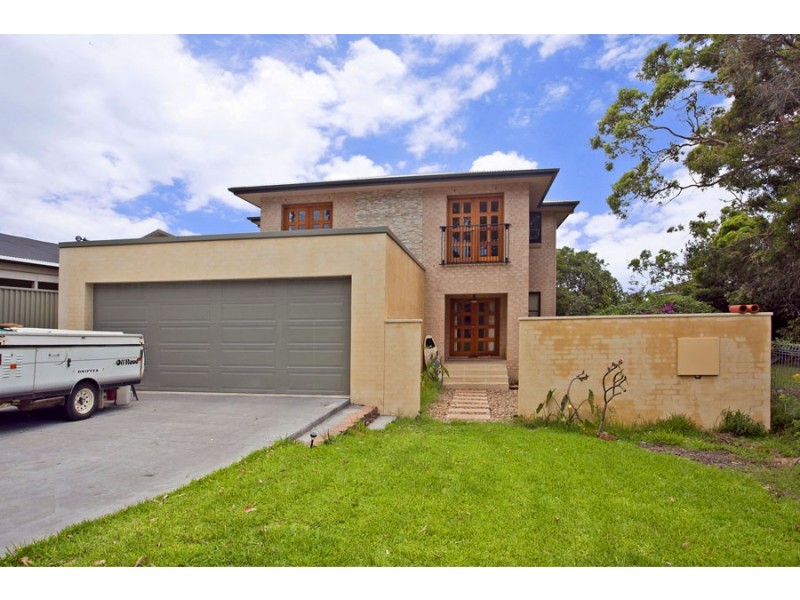 27 Loftus Street, Bundeena NSW 2230