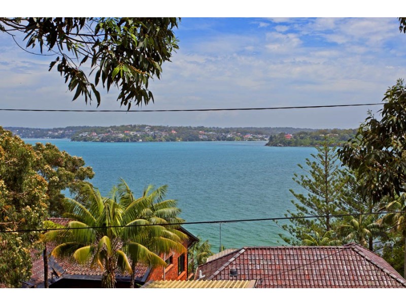 15 Loftus Street, Bundeena NSW 2230