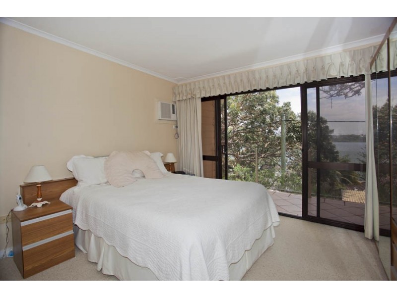 15 Loftus Street, Bundeena NSW 2230