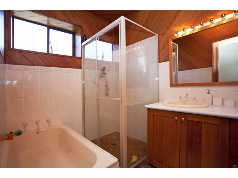 15 Loftus Street, Bundeena NSW 2230