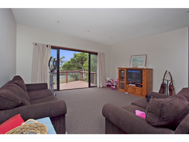 22 Baker Street, Bundeena NSW 2230