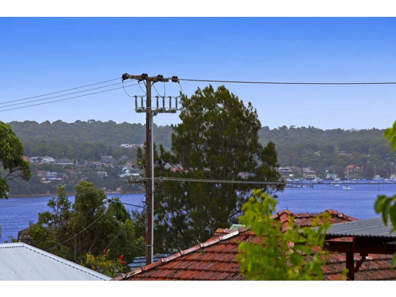 1 Beachcomber Avenue, Bundeena NSW 2230