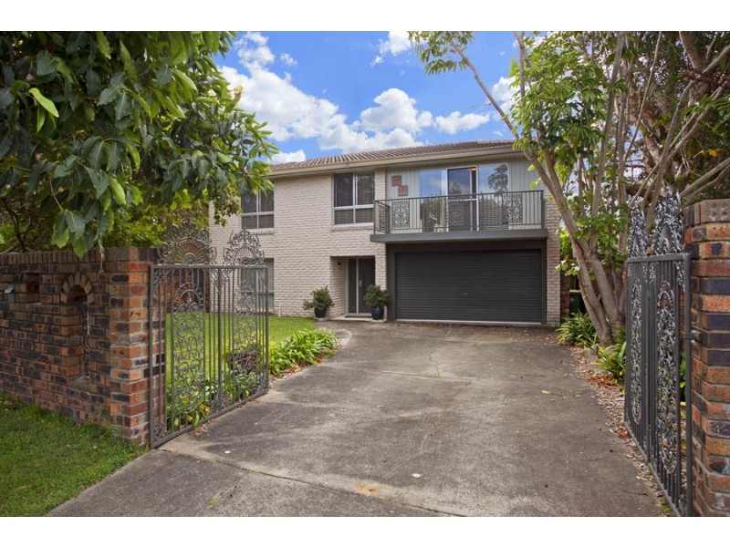 1 Beachcomber Avenue, Bundeena NSW 2230