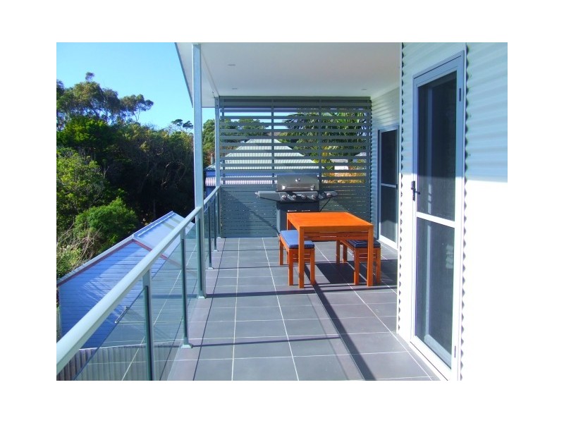 7 Scarborough Street, Bundeena NSW 2230