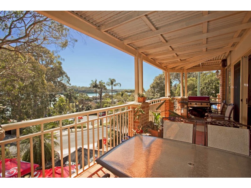 2/50 Pacific Crescent, Maianbar NSW 2230