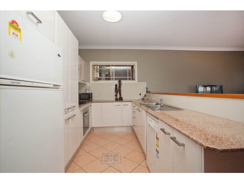 2/50 Pacific Crescent, Maianbar NSW 2230