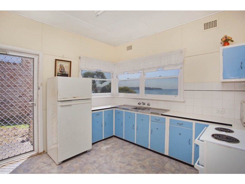 11 Pacific Crescent, Maianbar NSW 2230