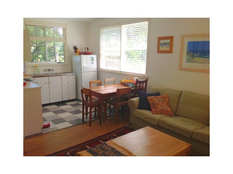 37 Eric Street, Bundeena NSW 2230