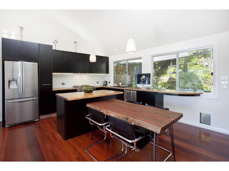 28 Short Avenue, Bundeena NSW 2230