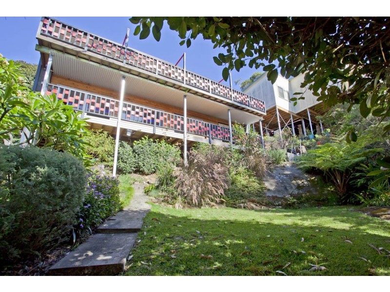 28 Short Avenue, Bundeena NSW 2230
