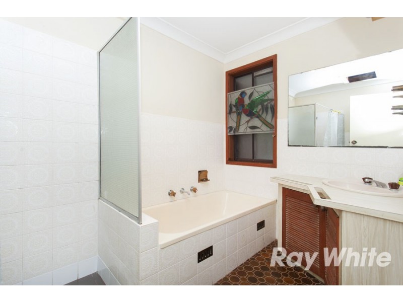 15 Pacific Crescent, Maianbar NSW 2230