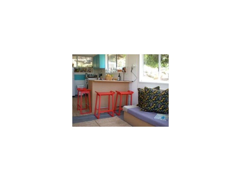 18 Short Avenue, Bundeena NSW 2230