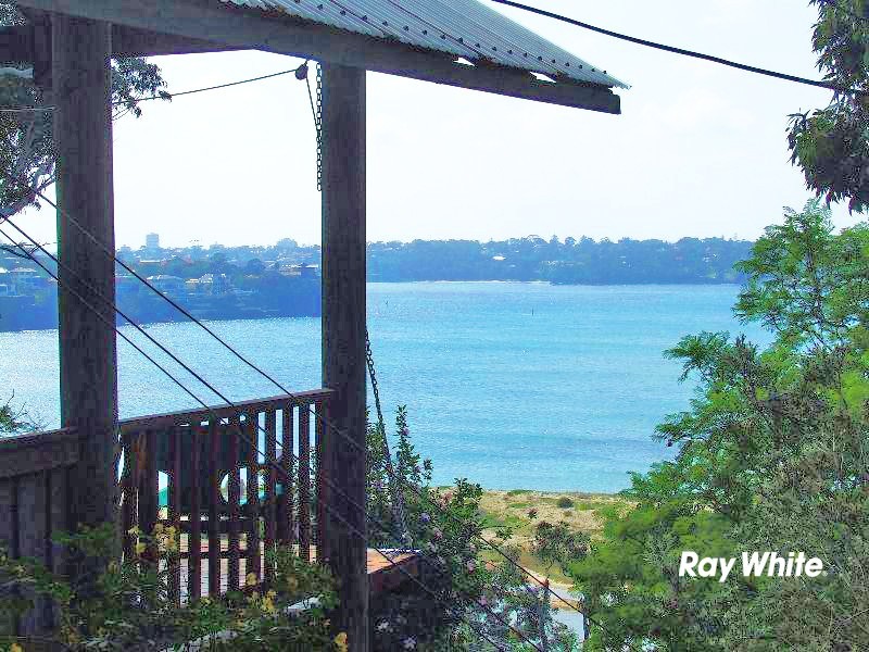 6 Pacific Crescent, Maianbar NSW 2230