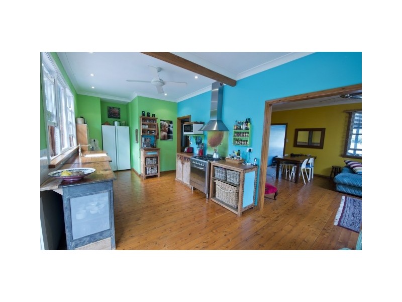 10 King Street, Maianbar NSW 2230