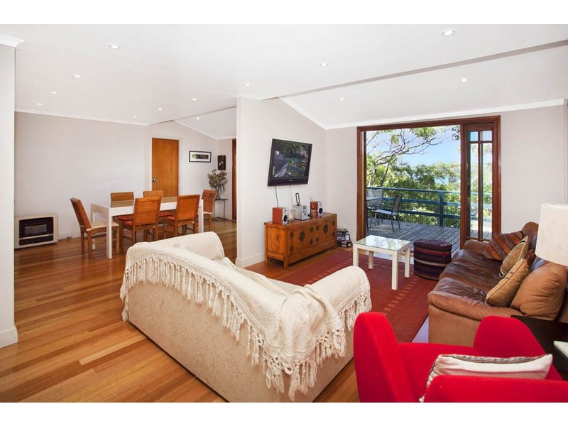 14 Short Avenue, Bundeena NSW 2230