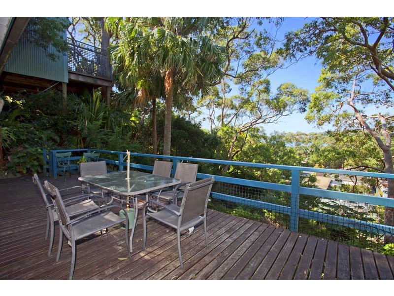 14 Short Avenue, Bundeena NSW 2230